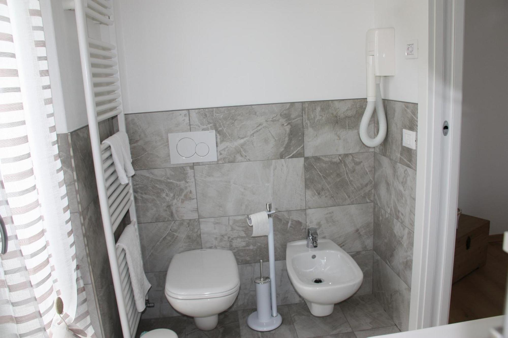 B&B Le Magnolie Faggeto Lario Esterno foto